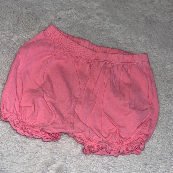 (3 for $10) carters pink shorts - Picture 3 of 4